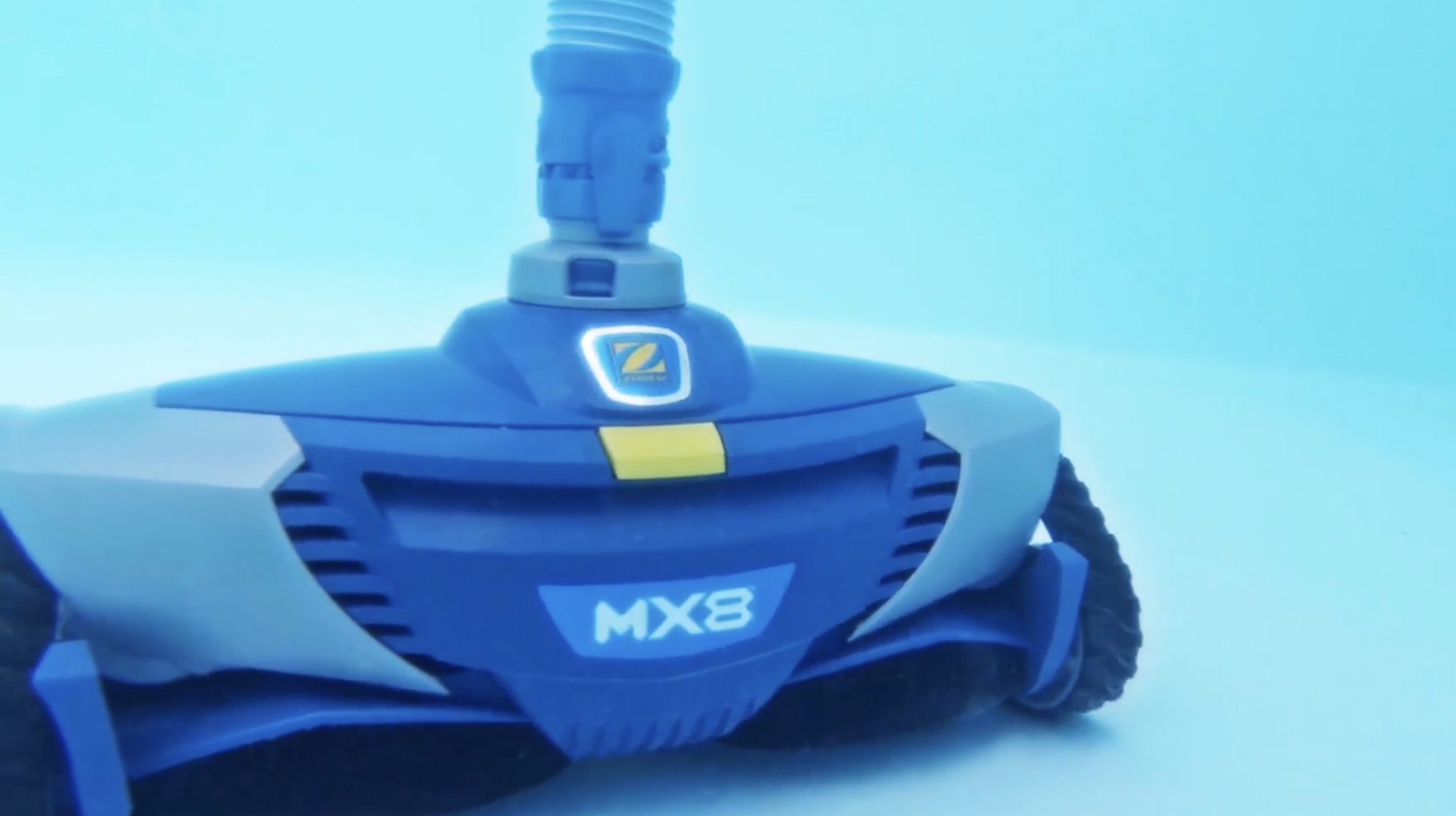 Avis Zodiac MX8